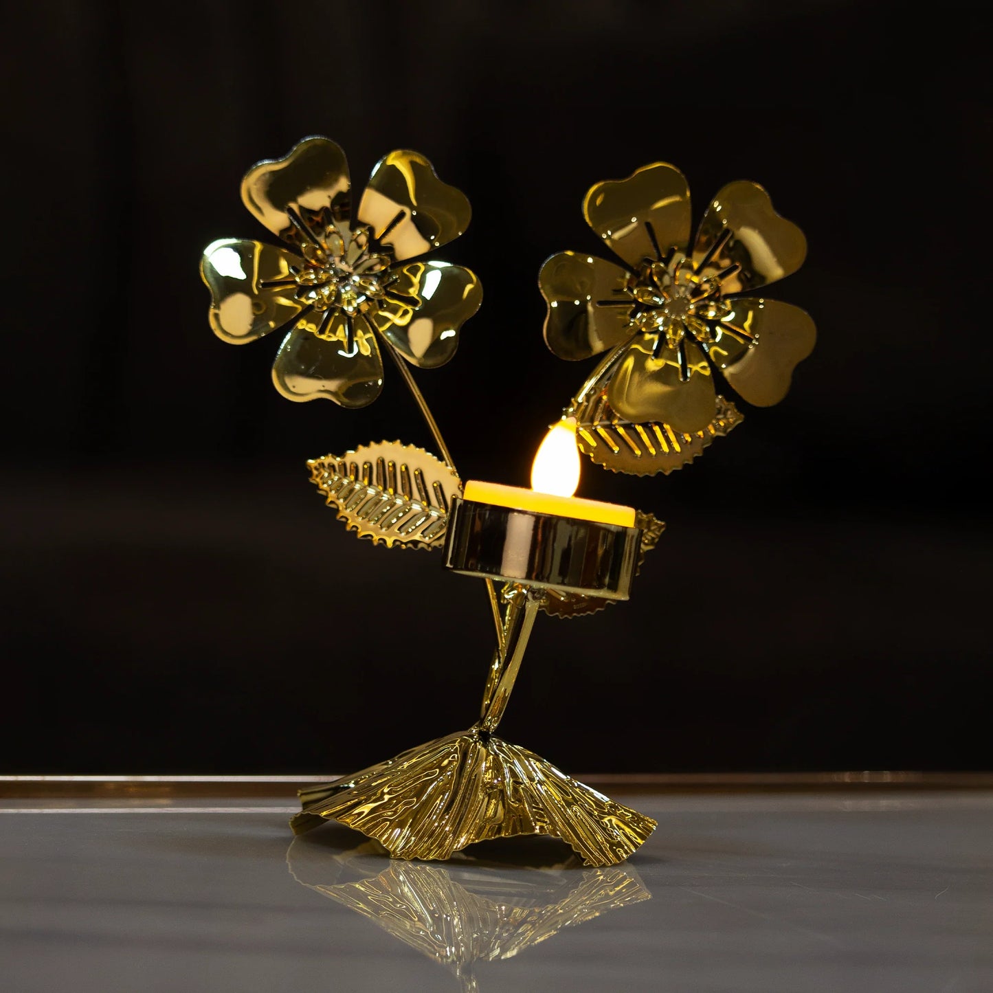 Creative Flower Candle Holder/Wrought Iron Home Decoration/Golden Metal Candle Holder for Home Décor