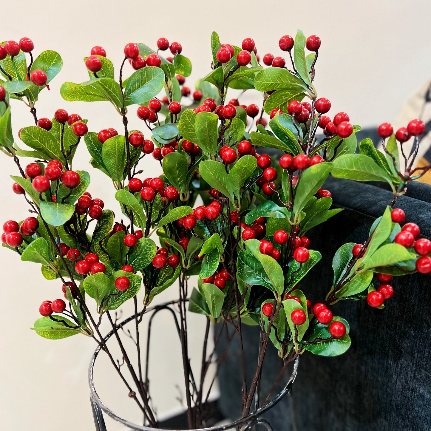 Artificial Red Berry Holly Leaves Flower for Home Decor/ Artificial Flower for Decor