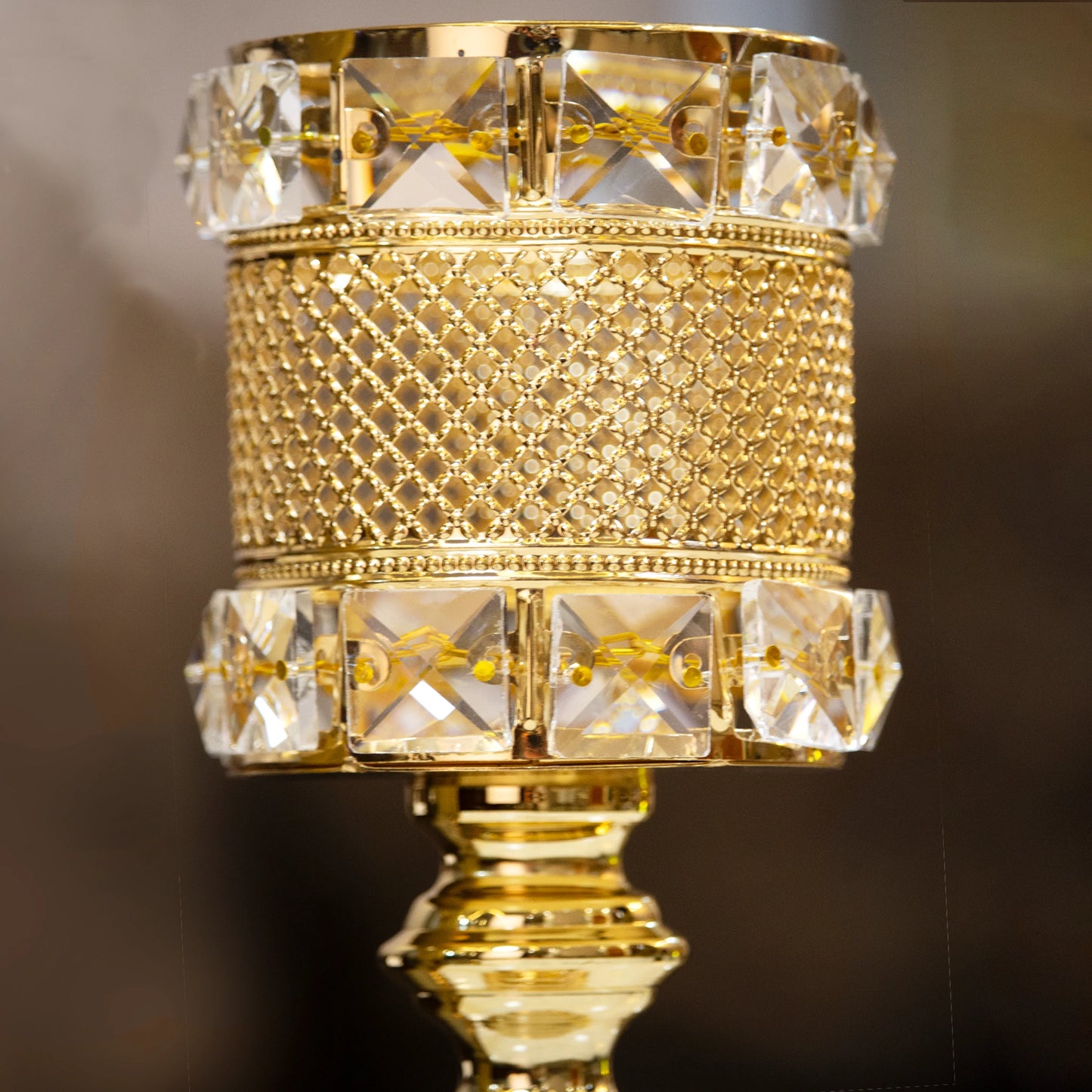 Elegant Golden Crystal Metal Lamp/Lamp for Room Decor/Desktop Showpiece